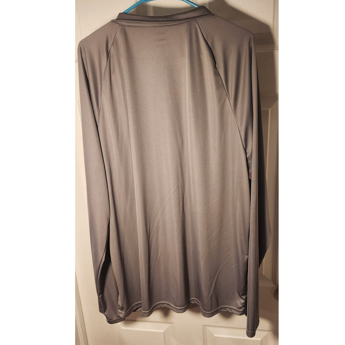 Hanes Mens 2XL Gray Long Sleeve Performance Henley Shirt Silky Poly