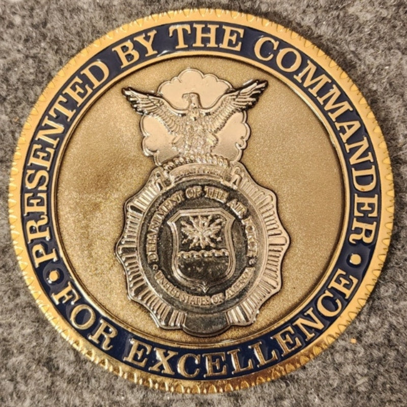 USAF 75th Security Forces Squadron Commander For Excellence Plaque Coin Display