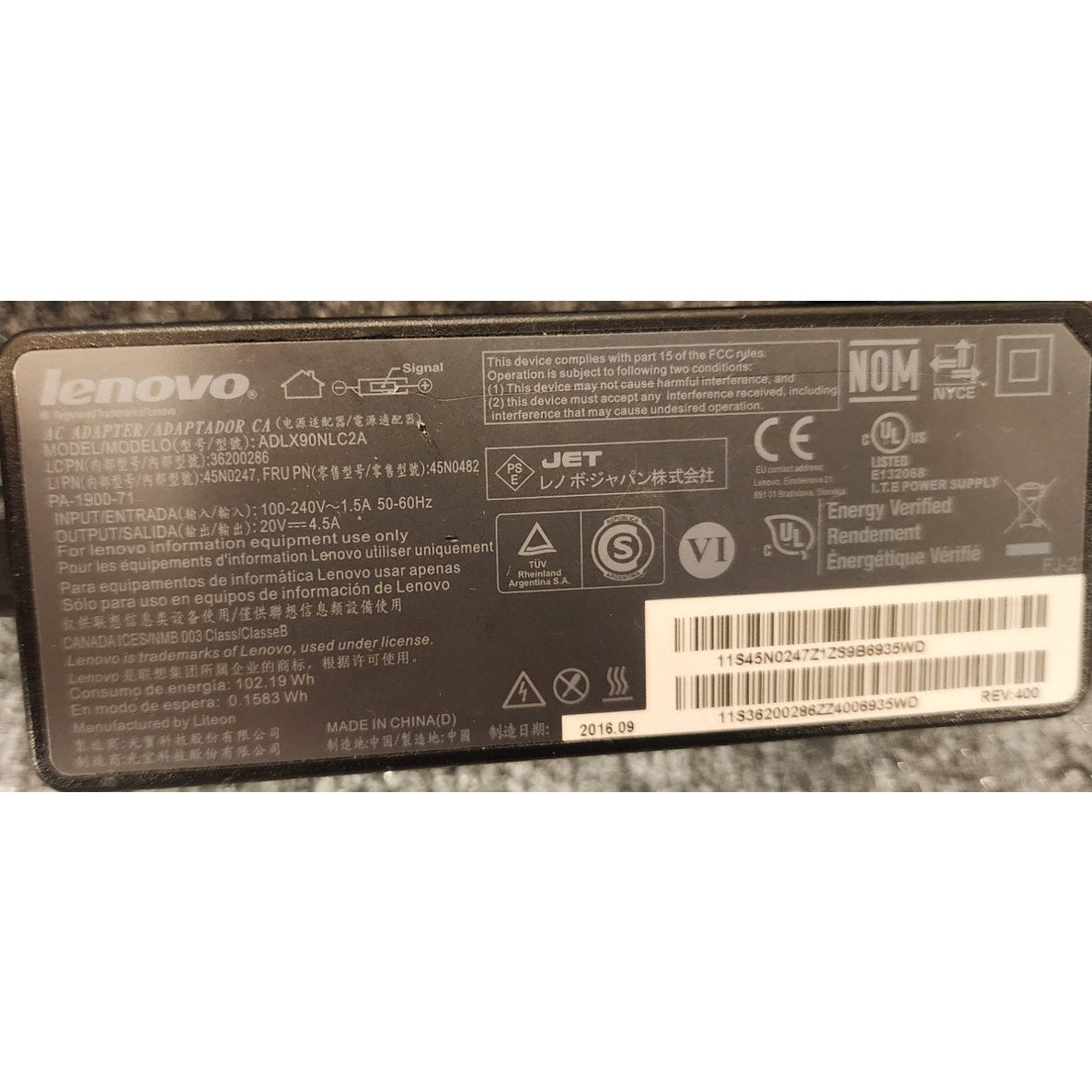 Lenovo 90W AC Adapter Power Supply Charger ADLX90NLC2A 20V 4.5A Slim Tip New