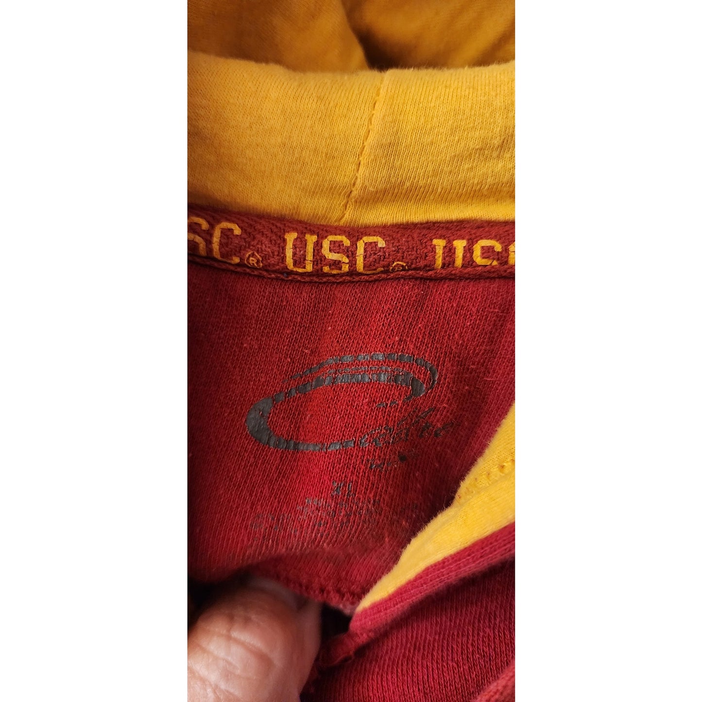 USC Trojans Hoodie Red Yellow XL Fair‑Good Condition - Cadre