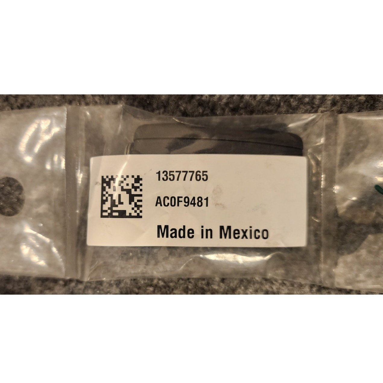 New OEM GM Chevy Silverado GMC Sierra Keyless Entry Remote Key Fob 13577765