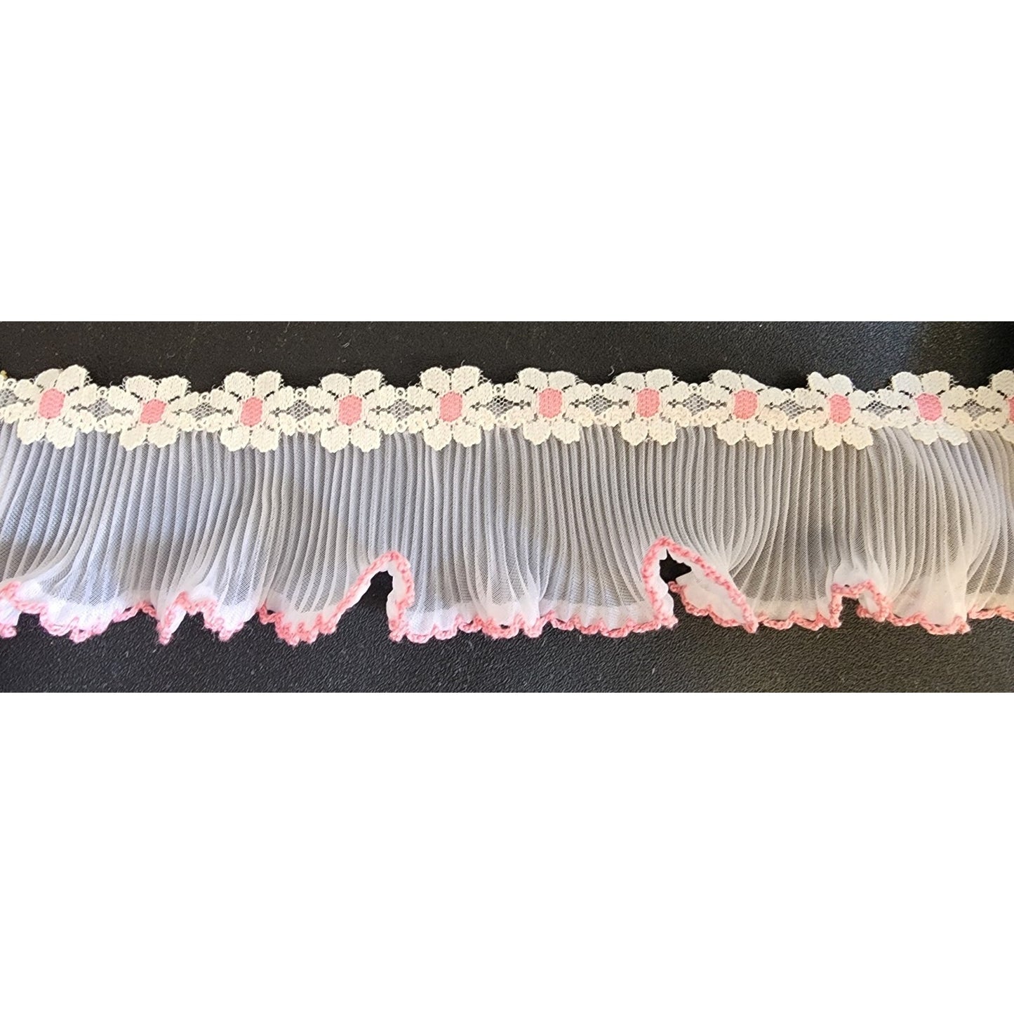 2 YARDS - WHITE & PINK - RUFFLED Daisy TRIM - 2 1/8" WIDE