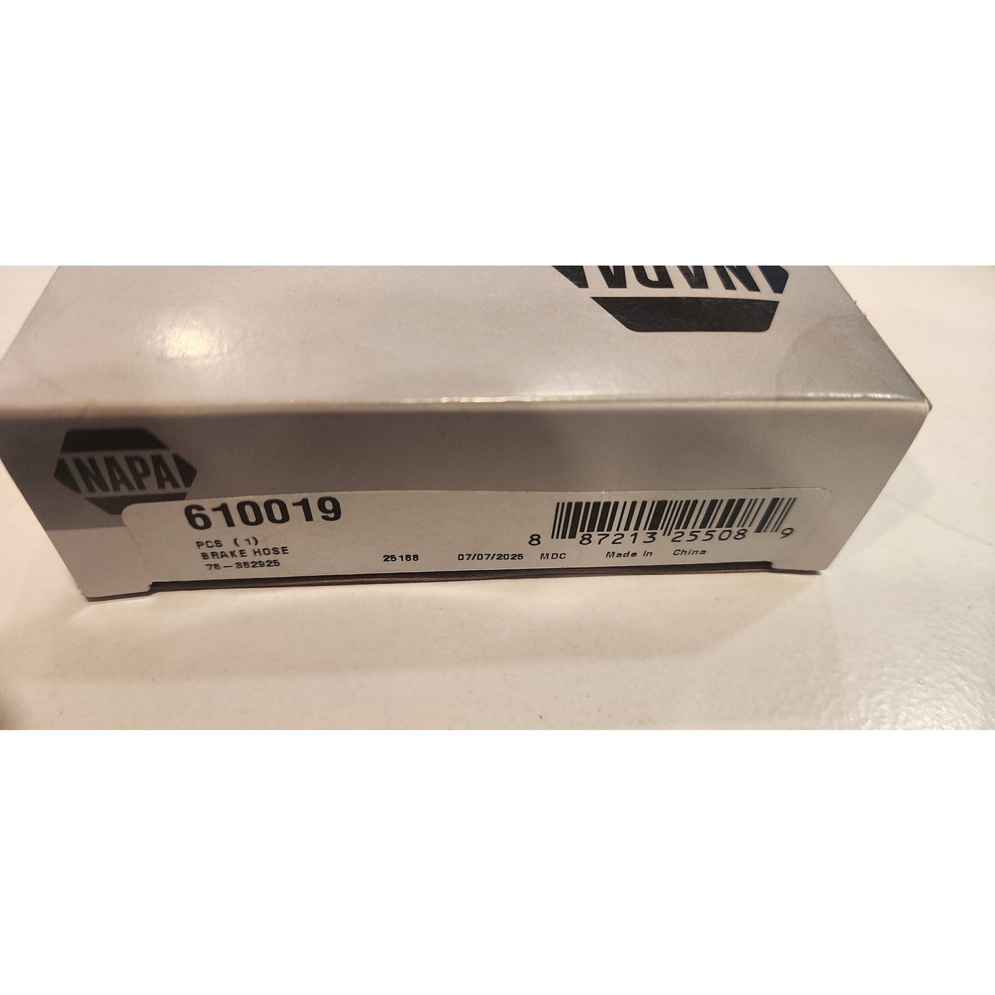 Ultra Premium Brake Hose - 610019 - 18.7 in. - New in Package - NAPA