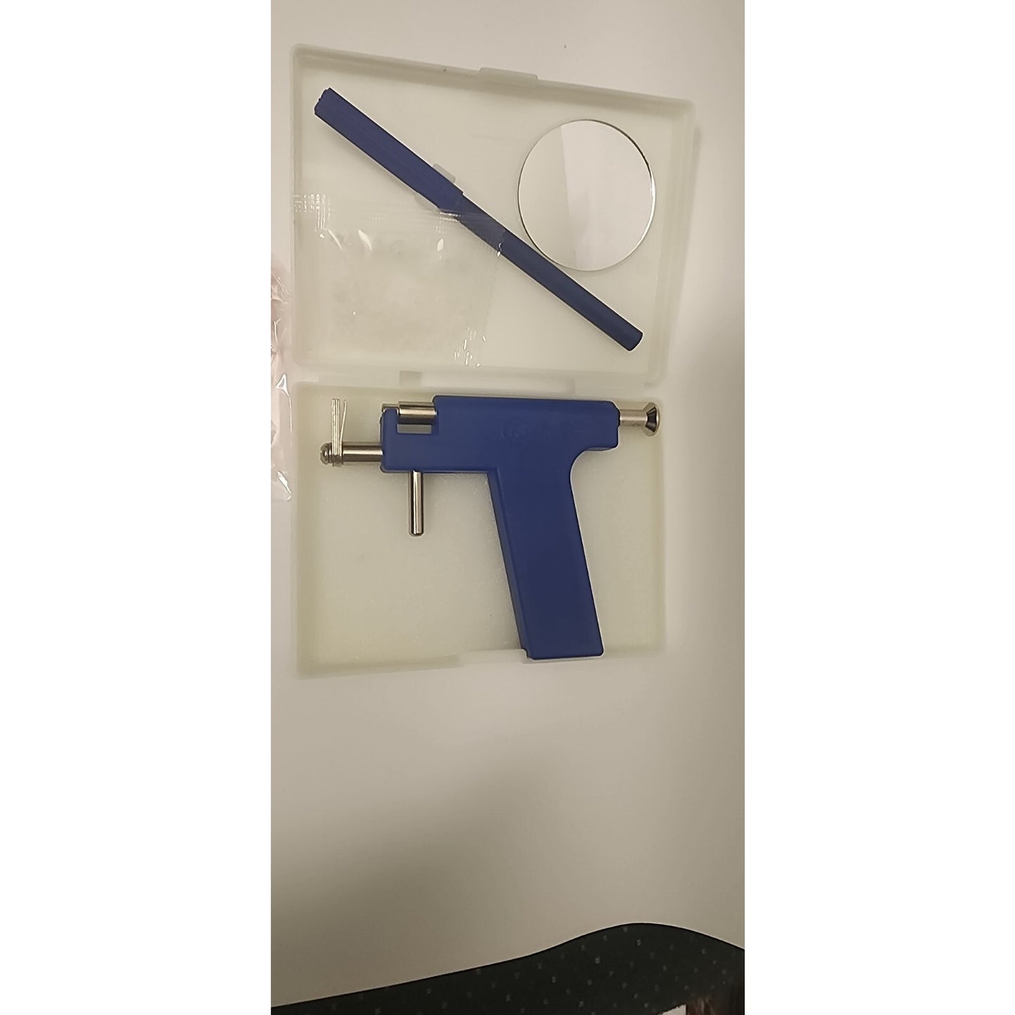 Ear Piercing Gun with Studs - BRAND NEW
