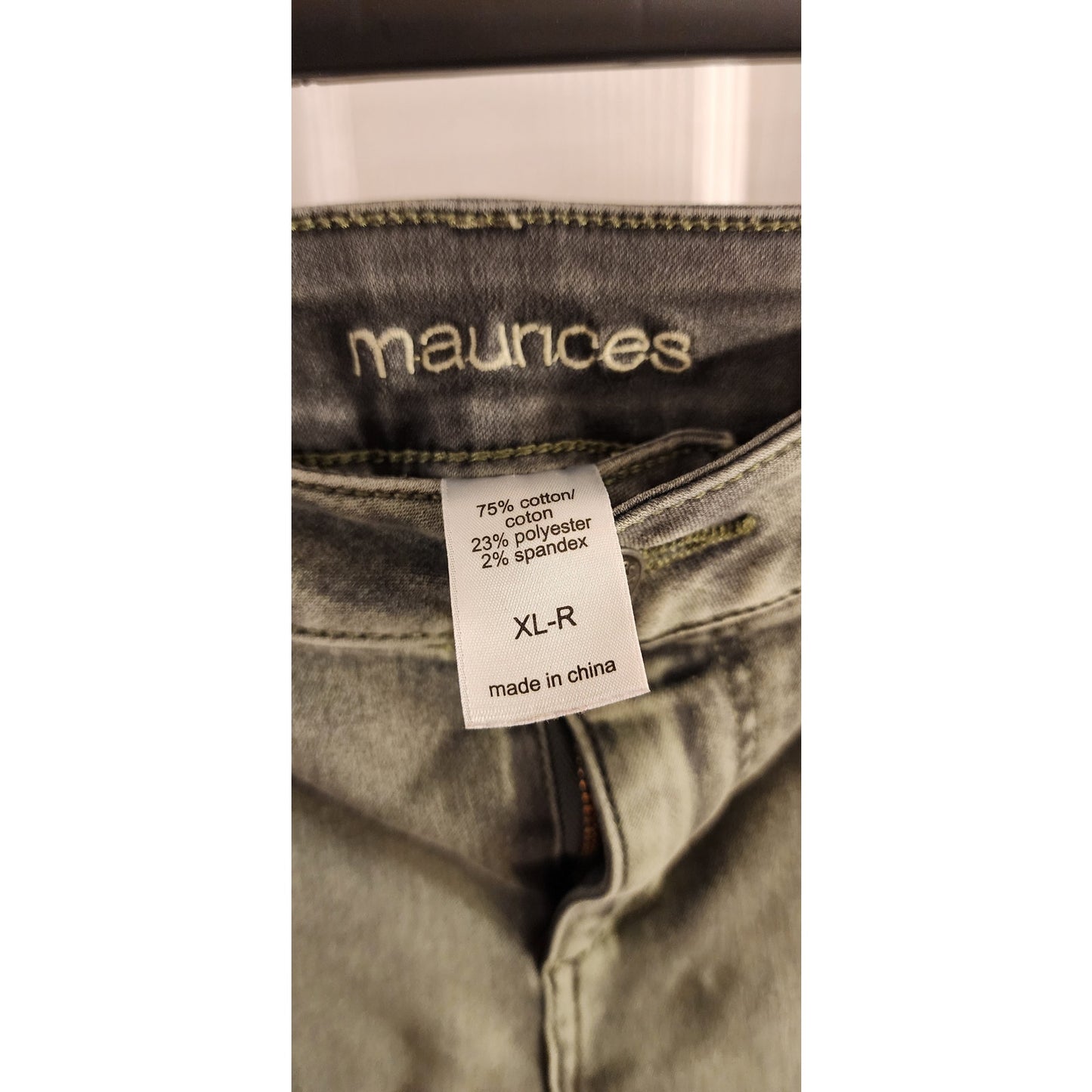 Maurices - Gray Jeans - Size XL-R