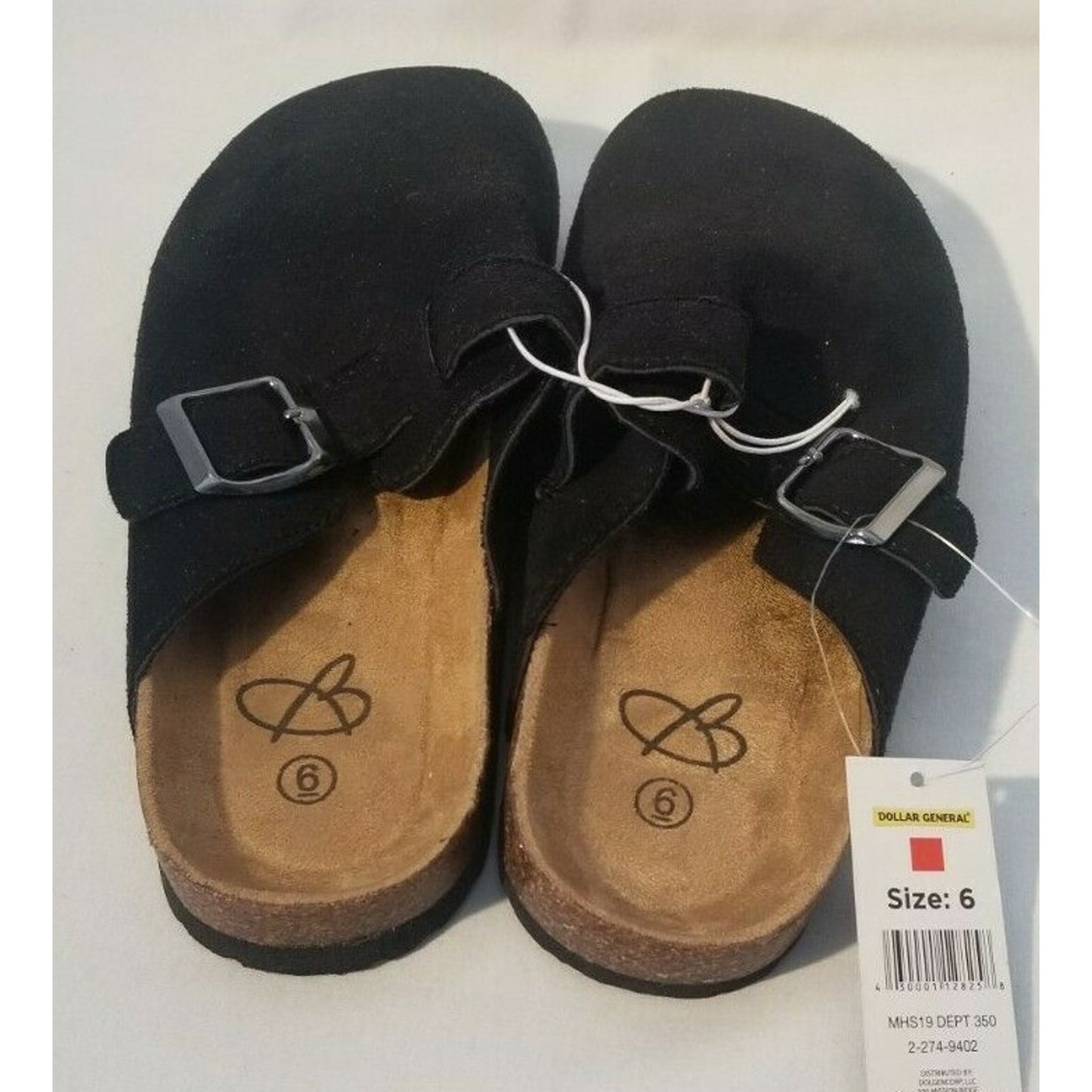 NWT Women’s Black Bobbie Brooks slip-ons size 6