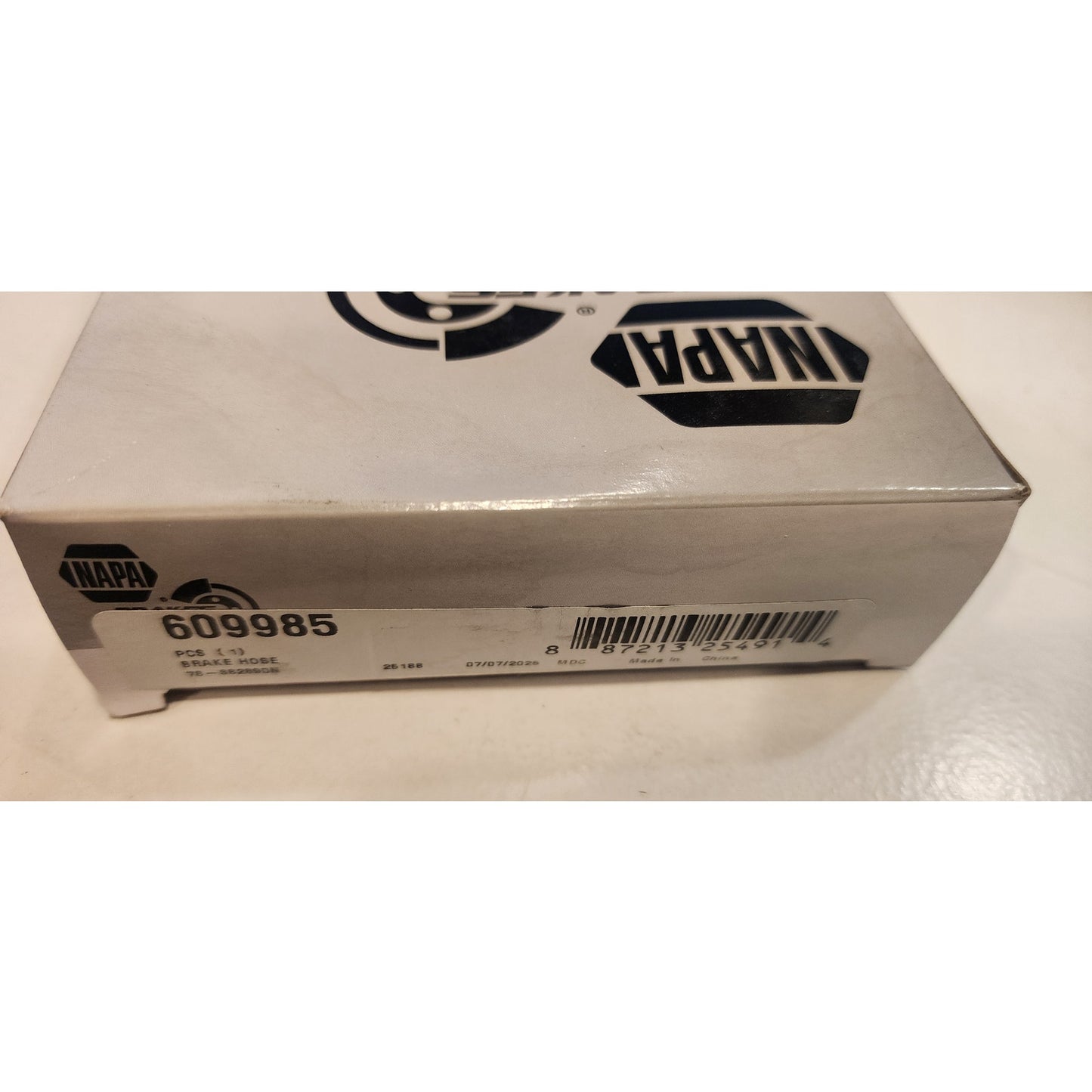Ultra Premium Brake Hose - 609985 - 7.8 in. - New in Package - NAPA