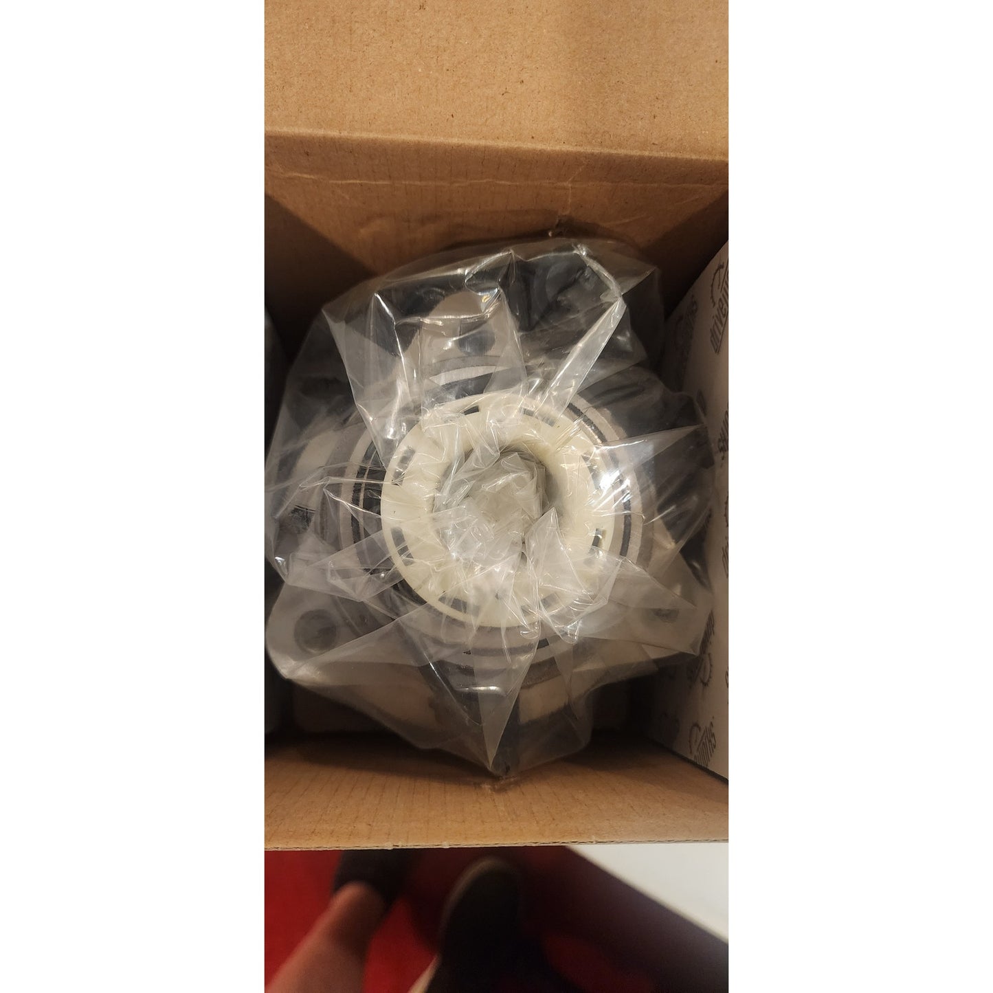 Driveworks NT515027 Front Wheel Hub Assembly Fits 98–00 Ford Ranger Mazda B4000