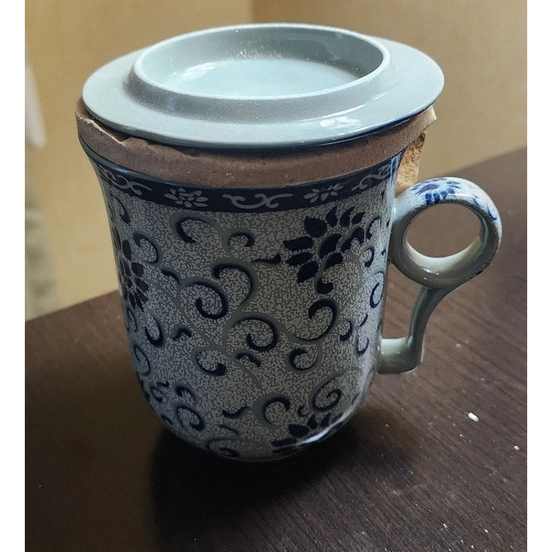 Chinese Blue and White Porcelain Dragon Tea Mug with Lid & Infuser - New In Box