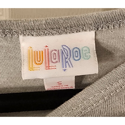 LuLaRoe Randy Tee NWT Women’s Small Gray Raglan Patterned Sleeves
