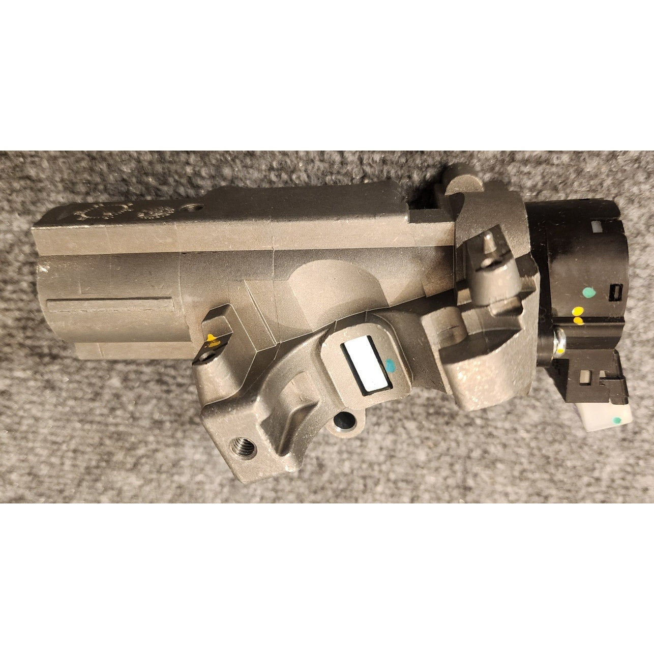 New OEM GM Ignition Lock Housing Switch Passlock 15795321 Colorado Canyon H3