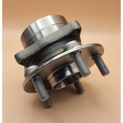 Set of 2 - Front Wheel Hub Assembly - REPT283704 - Fits 2004-2009 Toyota Prius