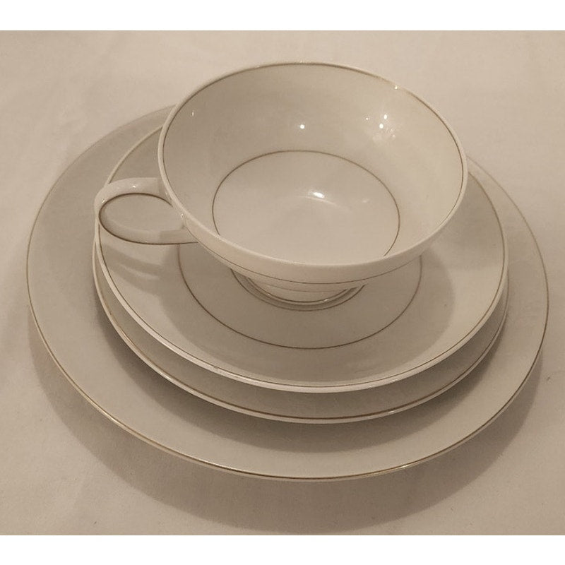 Rosenthal Selb‑Bavaria Aida White Velvet 4‑Piece Setting, Salad Bread Saucer Cup