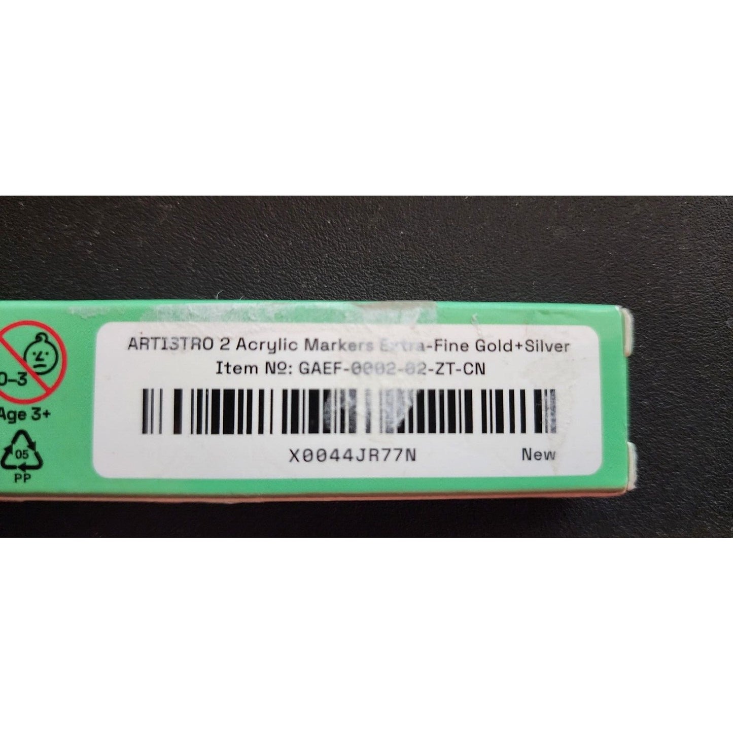 Artistro - 2 Acrylic Metallic Markers - Extra Fine - Gold and Silver