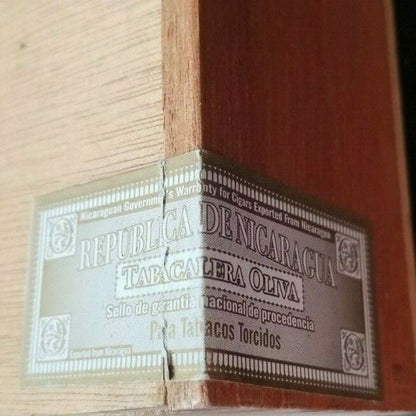 Oliva Series "O" Cigar Box.