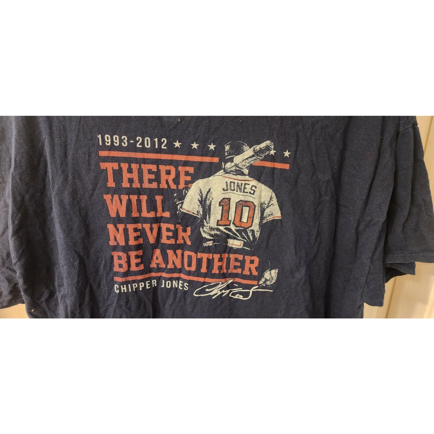 Gildan Chipper Jones Tribute Tee 2XL Navy “There Will Never Be Another”