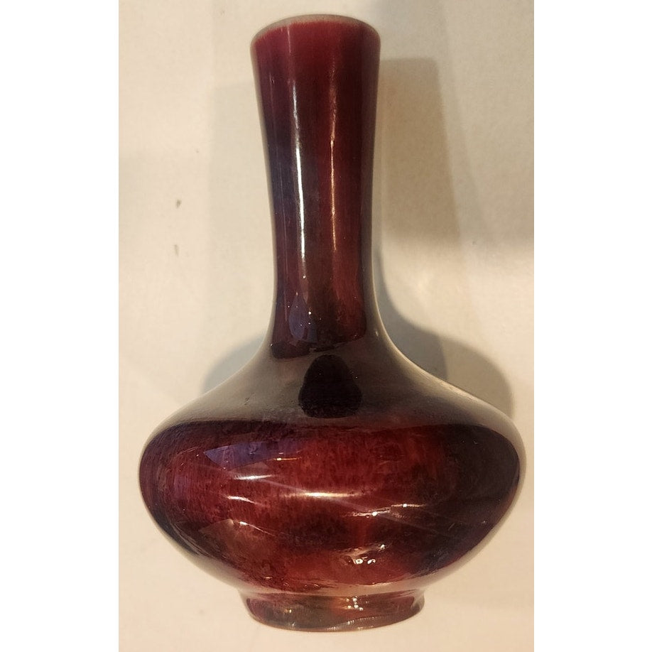 Vintage Red‑Glaze Vase – Studio Mark – 6" Tall – Chinese Style