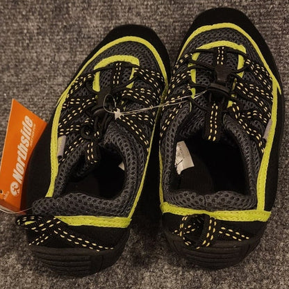 Northside Kids Size 2 Gray Yellow Closed Toe Boat Shoes NWT