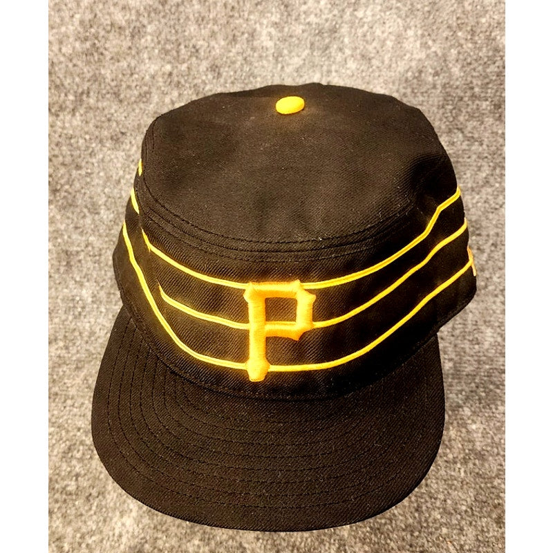 New Era Pittsburgh Pirates Fitted Hat Size 8 Black Gold Striped Cap MLB - Size 8