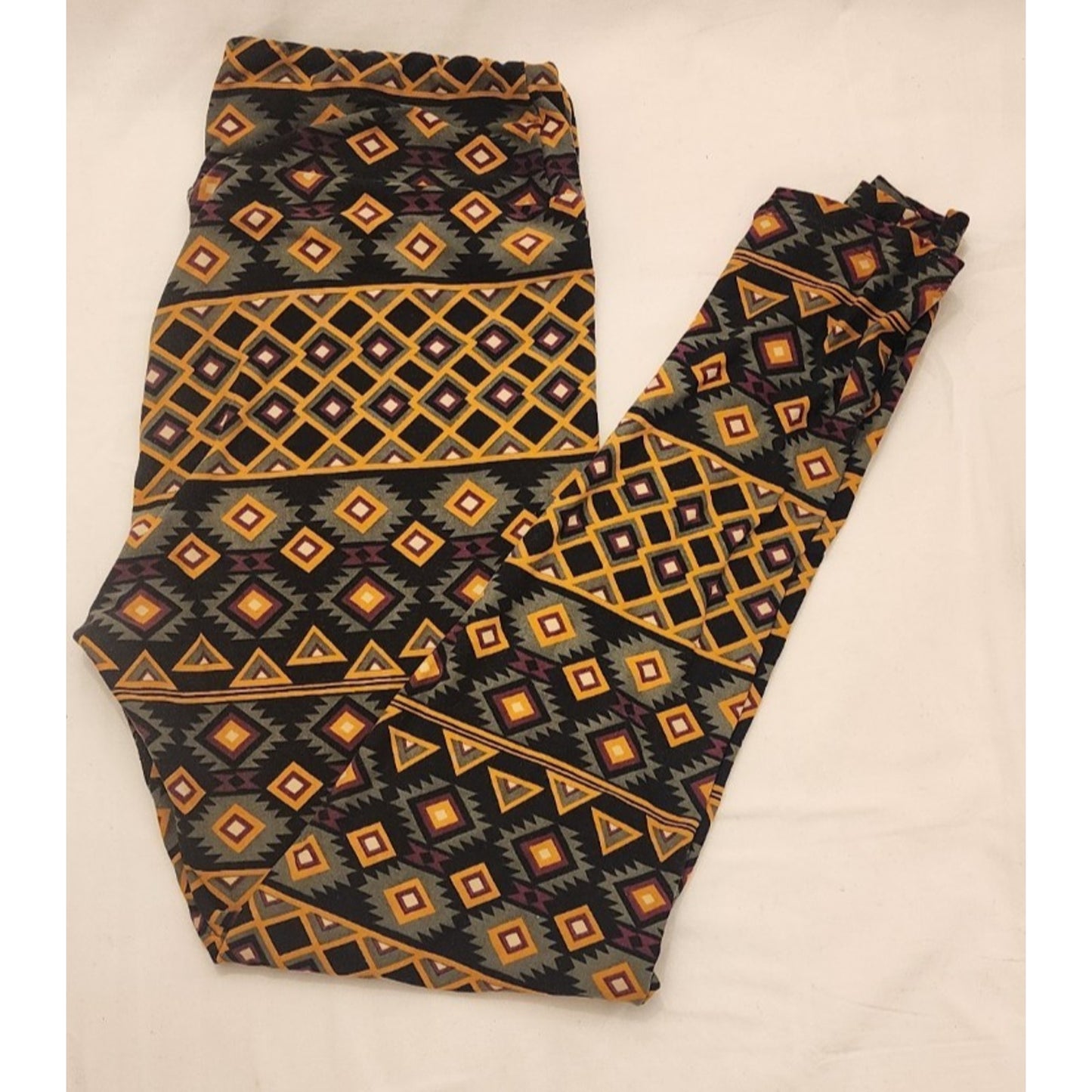 LuLaRoe TC Leggings - Mixed Geometric - CUTE! - Buttery Soft - Wide Waistband