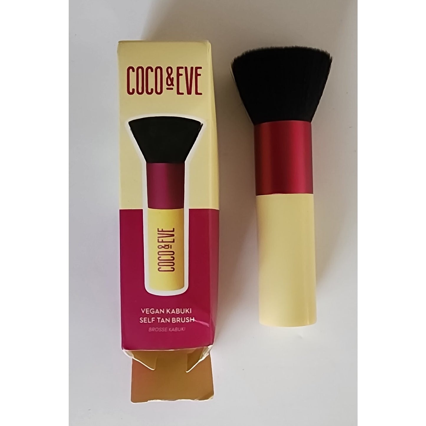 Coco & Eve -Sunny Honey -Vegan Kabuki Self Tan Brush- New, damaged box