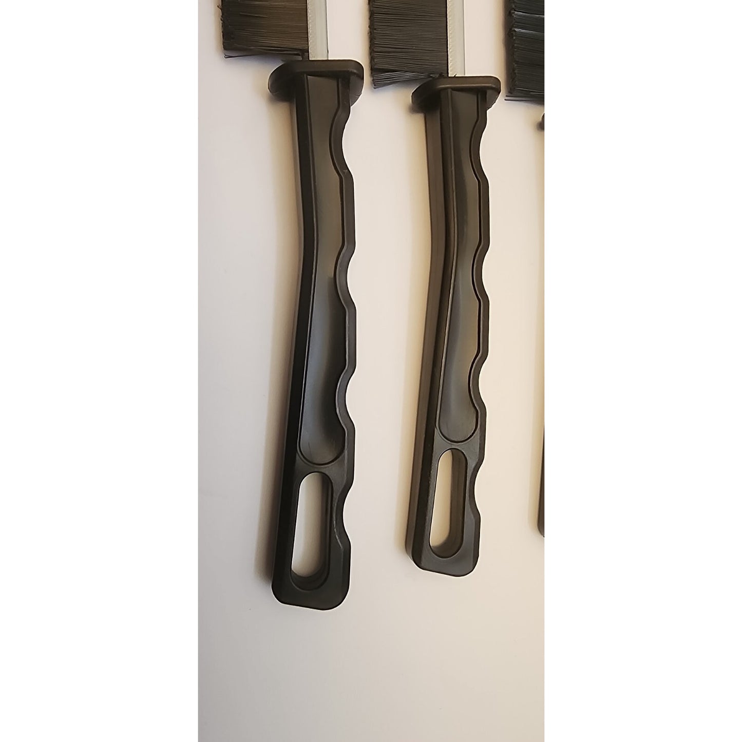 pk of 6 - Crevice Cleaning Brushes - Black - Hard Brisles - Cleaning Tools