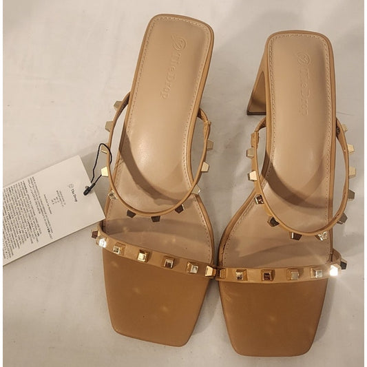The Drop Avery Doe Tan Studded Sandals Size 10 – 3.5" Heel – New