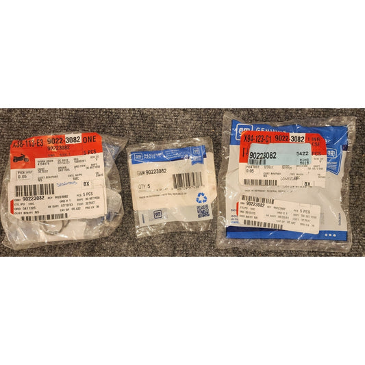 13pc GM Axle Shaft Retainer Lot 90223082 CV Joint Lock Ring OEM