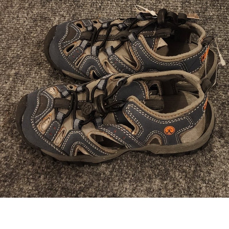 Northside Kids Size 12 Gray on Gray Closed Toe Heel Strap Sandals NWT