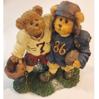 Boyds Bears Friends Bearstone Figurine 28505 Football Players Jersey 7 86