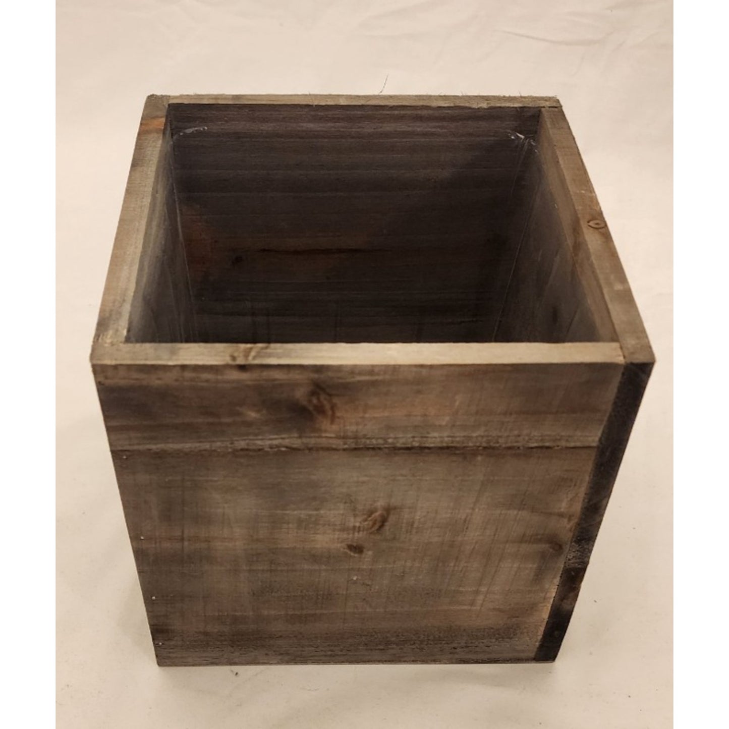 Rustic Woodland Planter Box with Plastic Insert - Abt. 7"X7"X7" - Opening 6X6"