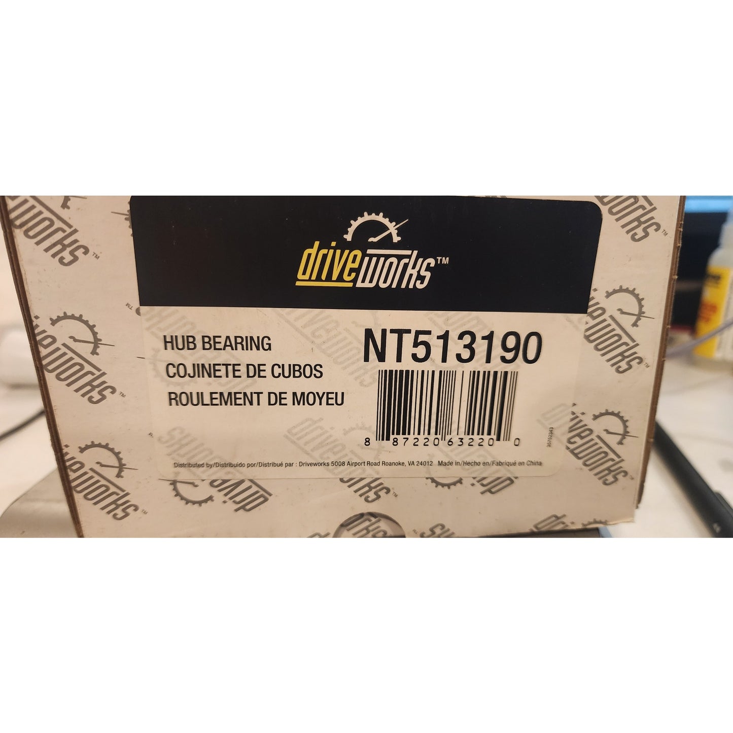 Driveworks NT513190 Front Wheel Hub Fits Equinox Torrent Saturn Vue