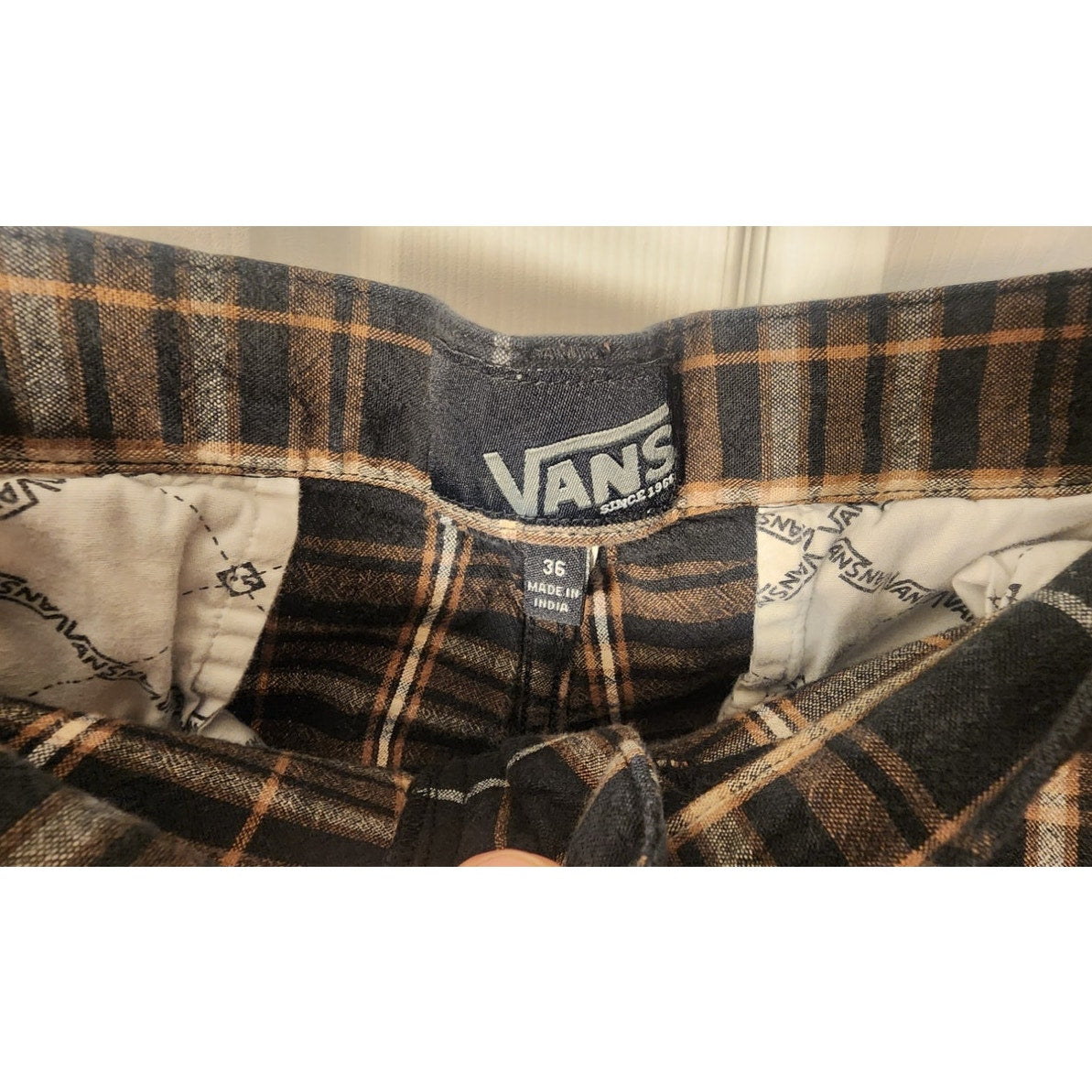 Vans Mens Plaid Shorts Size 36 Brown Tan Black Off The Wall Skater Walk Shorts