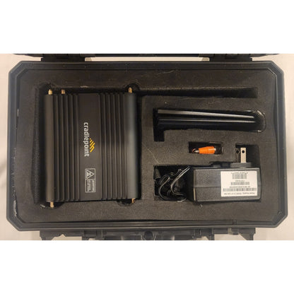 Cradlepoint R500 PLTE Router Kit w/ Case, Antennas & Power