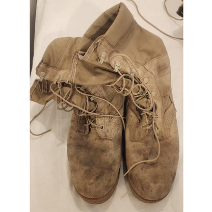 Wellco Combat Boots – Size 9.5 – Vibram Sole – Tan – US Military