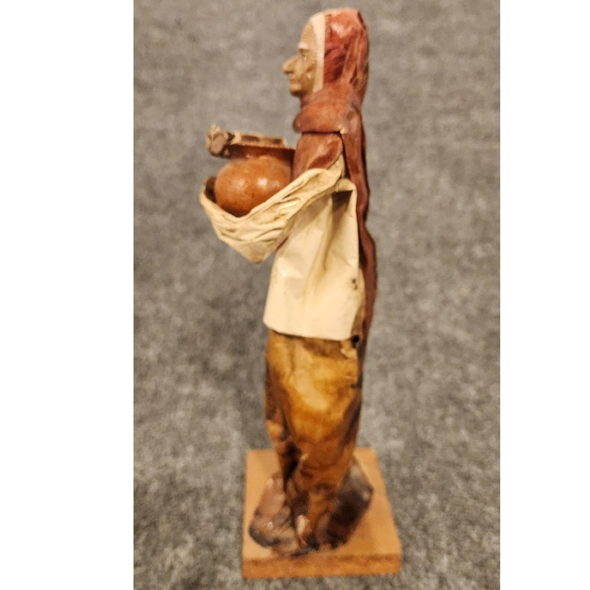 Vintage Handmade Mexican Folk Art Paper Mache Woman Pottery Jug Figurine 12"