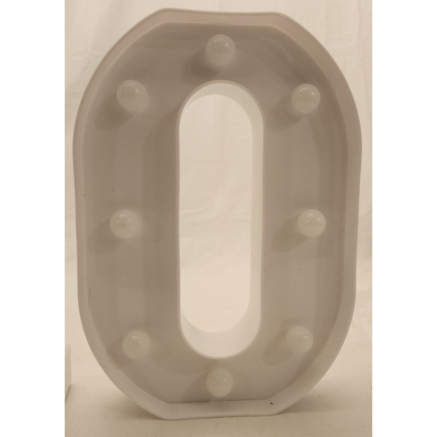 Pooqla - 10th Birthday or Anniversary Decoration- light up Number 10- White