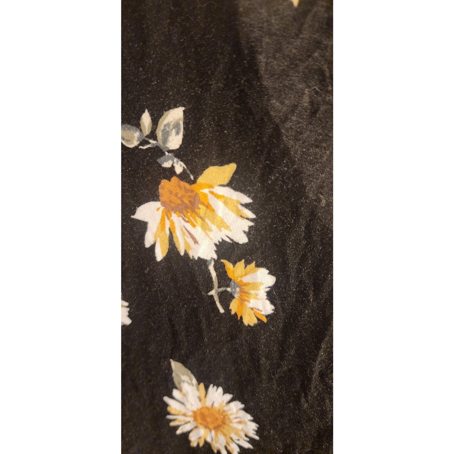 Cute Daisy Blouse - Black, Yellow and White - Floral, Maurices 24/7 - XL