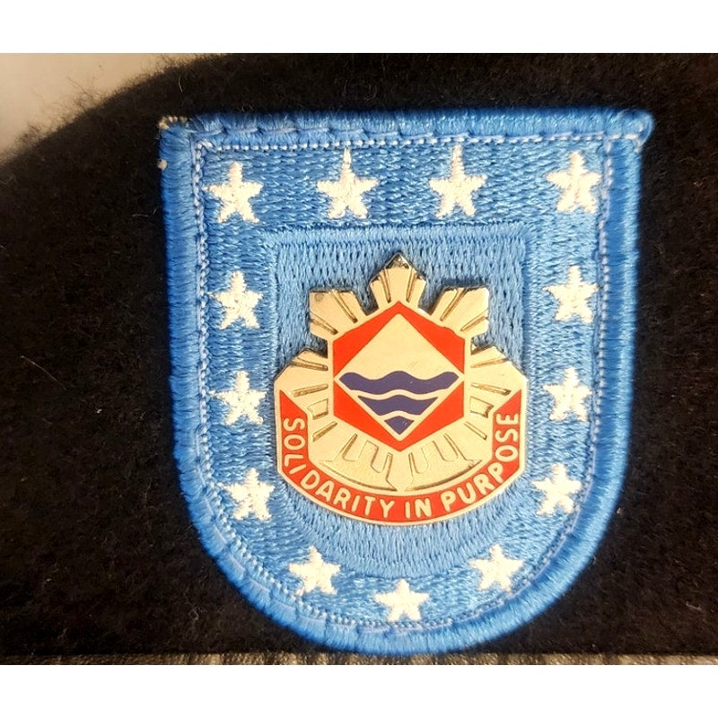 US Military DSCP Black Beret 7 1/4 TRADOC Flash Crest Pin Solidarity in Purpose