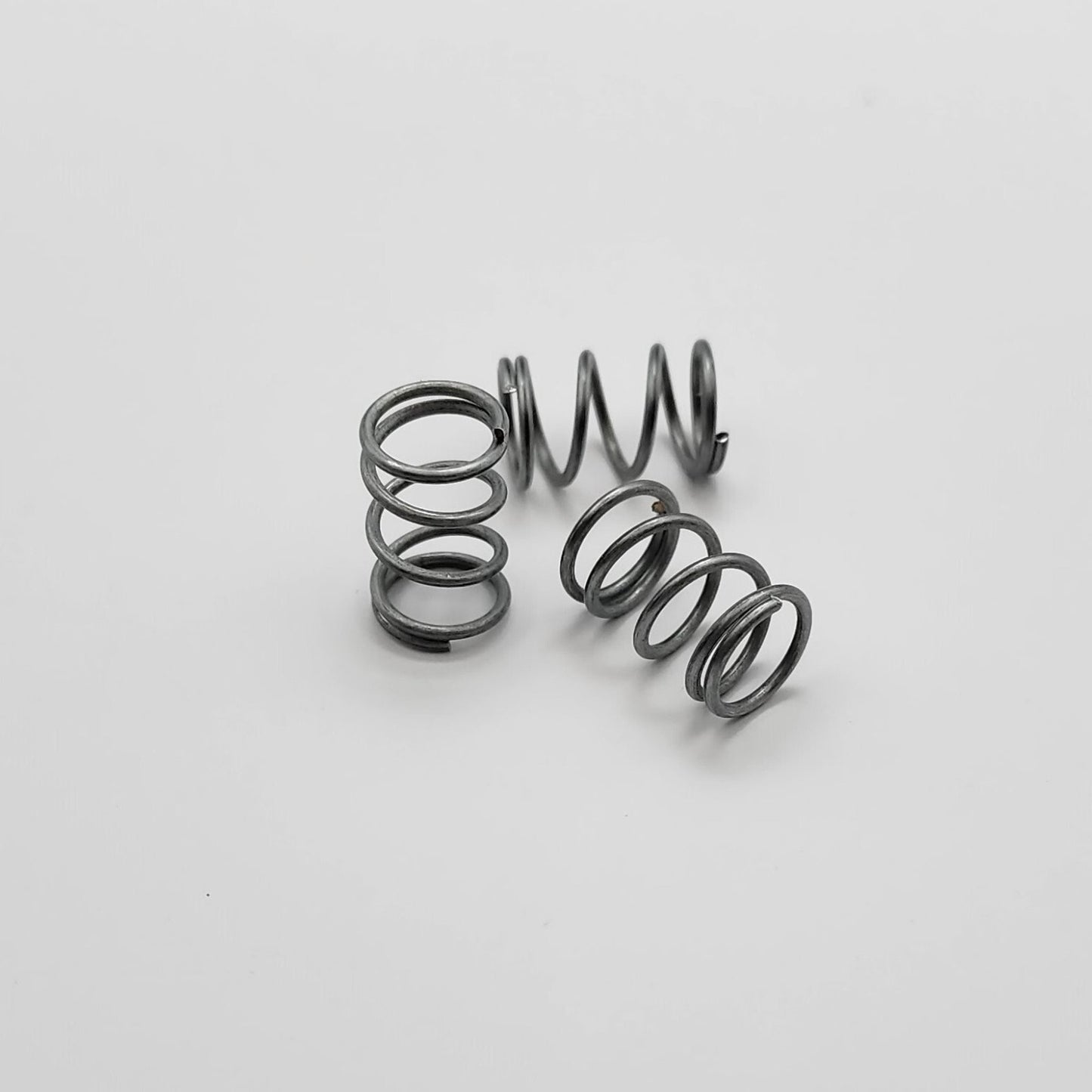 Box of 1000 (may be short- Open Box) Spring, Horn, Fiat, 4500C - Genuine