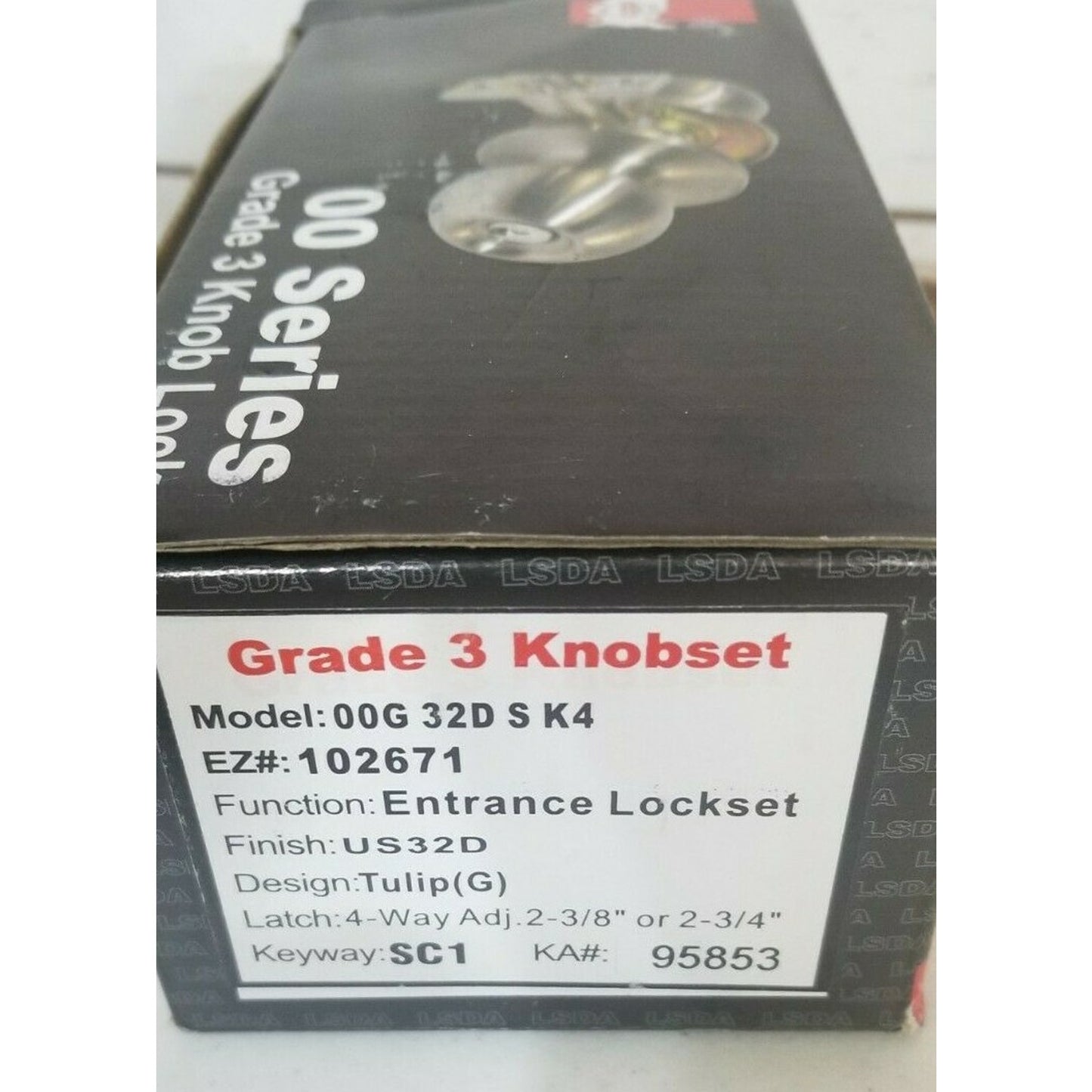 Tulip (G)- 00 Series - Grade 3 Knobset- Entrance Lockset. Silver Colored- US32D