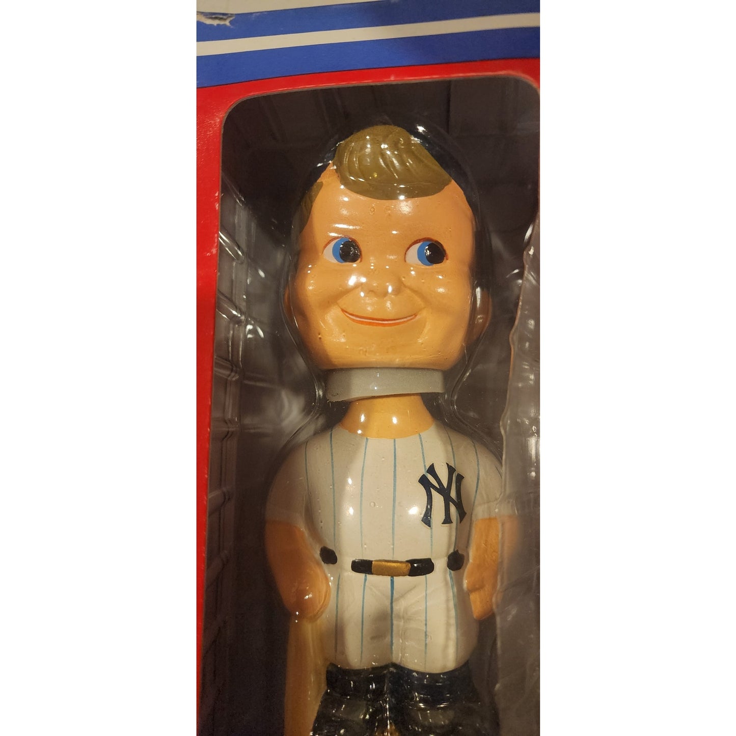 Twins Enterprise Vintage NY Yankees MLB Bobblehead Figure 7.25 In Box