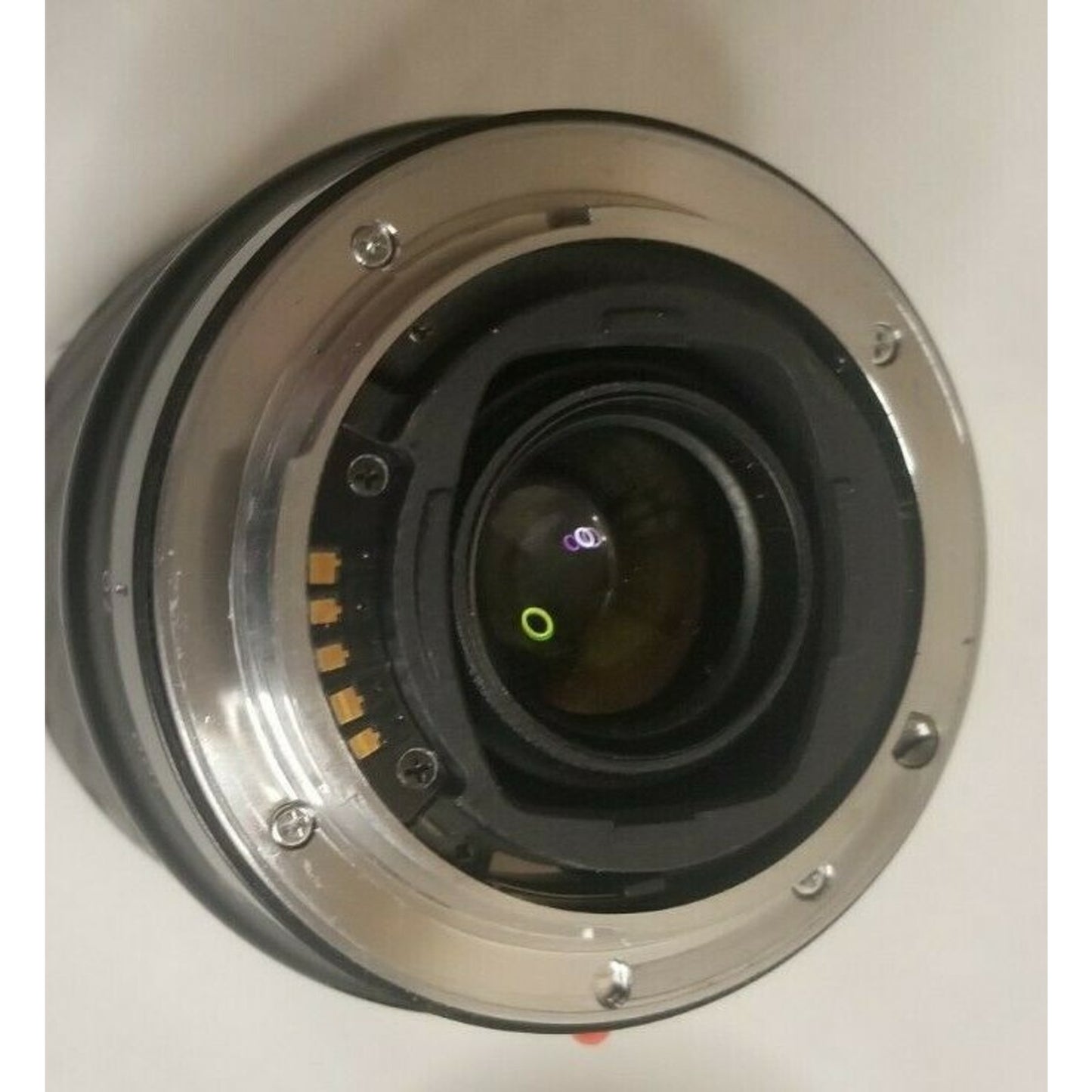 Minolta AF 70-210 Telephoto Zoom Lens - 1:4.5 (22) - 5.6 - With Hood