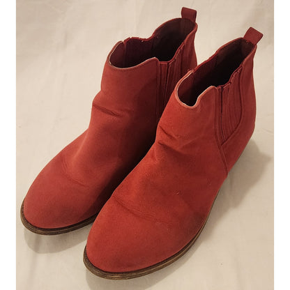 Journee Collection Red Faux Suede Ankle Boots Booties Block Heel Chelsea Style
