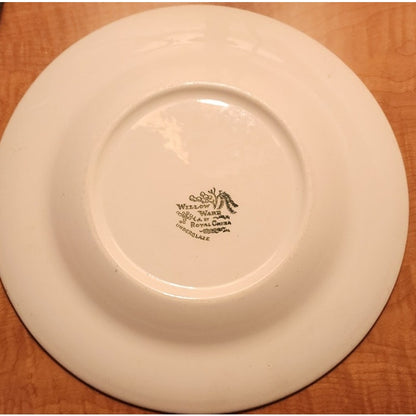 Willow Ware Royal China Underglaze Blue/White Dinner 9 inch Plate - Firing Flaw