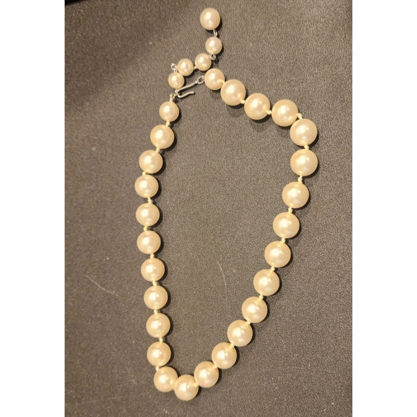 Vintage - Faux Pearl - Knotted Choker Necklace - Silver Tone Clasp - Elegant