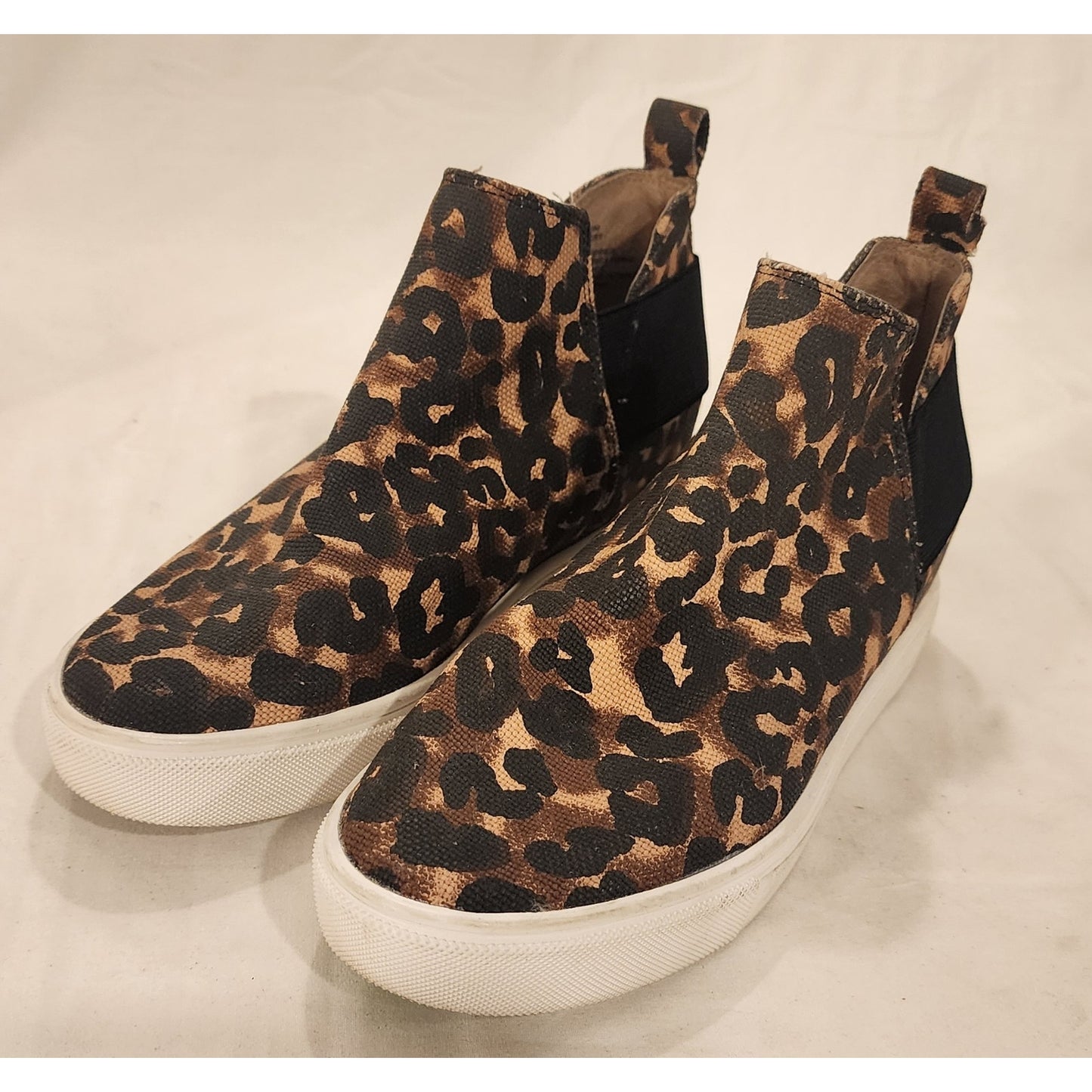 Steve Madden Crushin Leopard Print Platform Slip On Sneakers Women's 8M