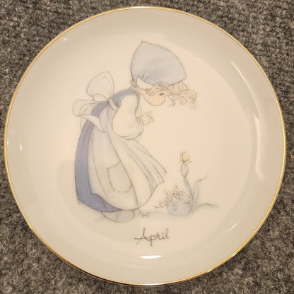 Vintage 1983 Precious Moments April Plate Resurrection Morn Jonathan & David