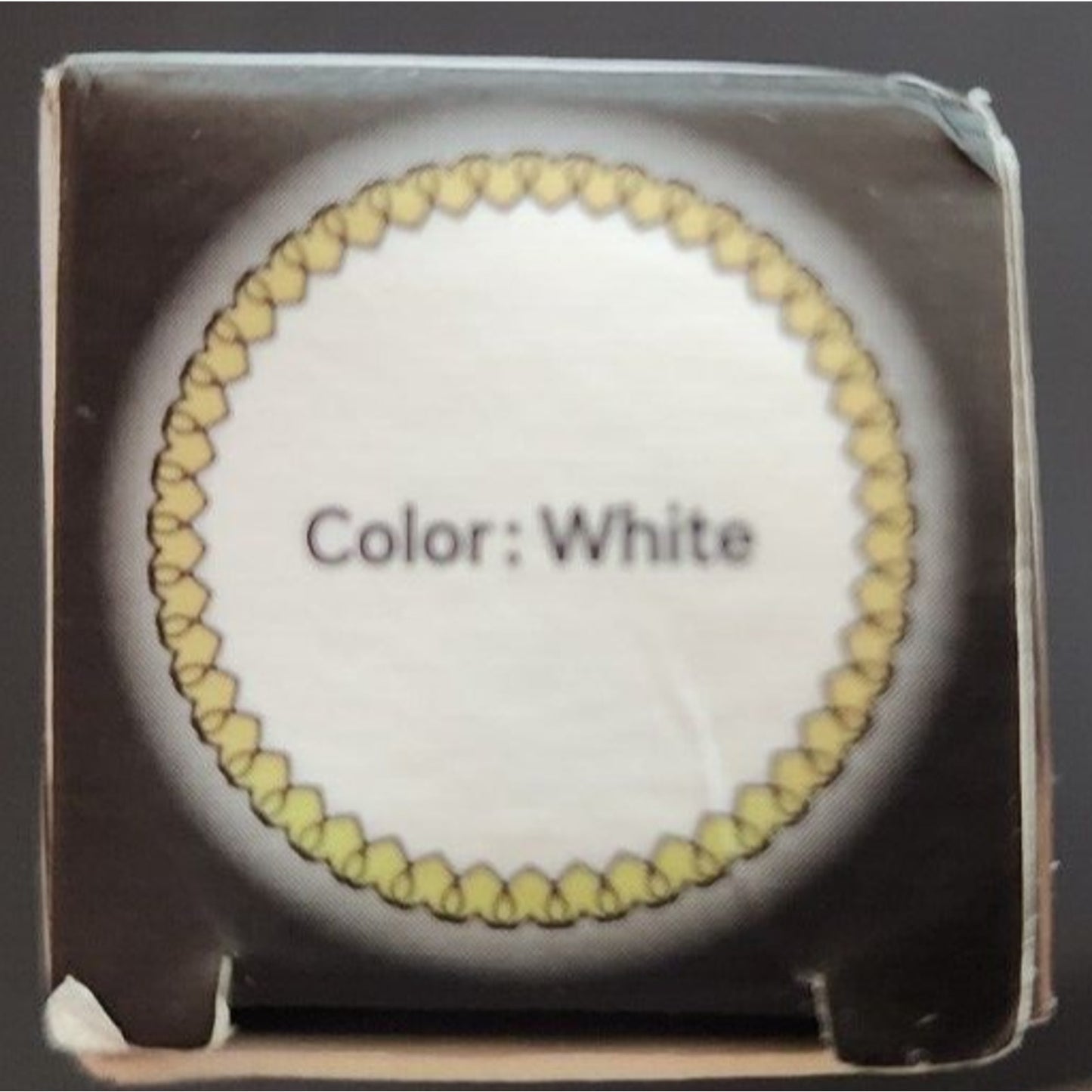 White - Brush Flat Top Kabuki - Premium Foundation Brush for Liquid Makeup.