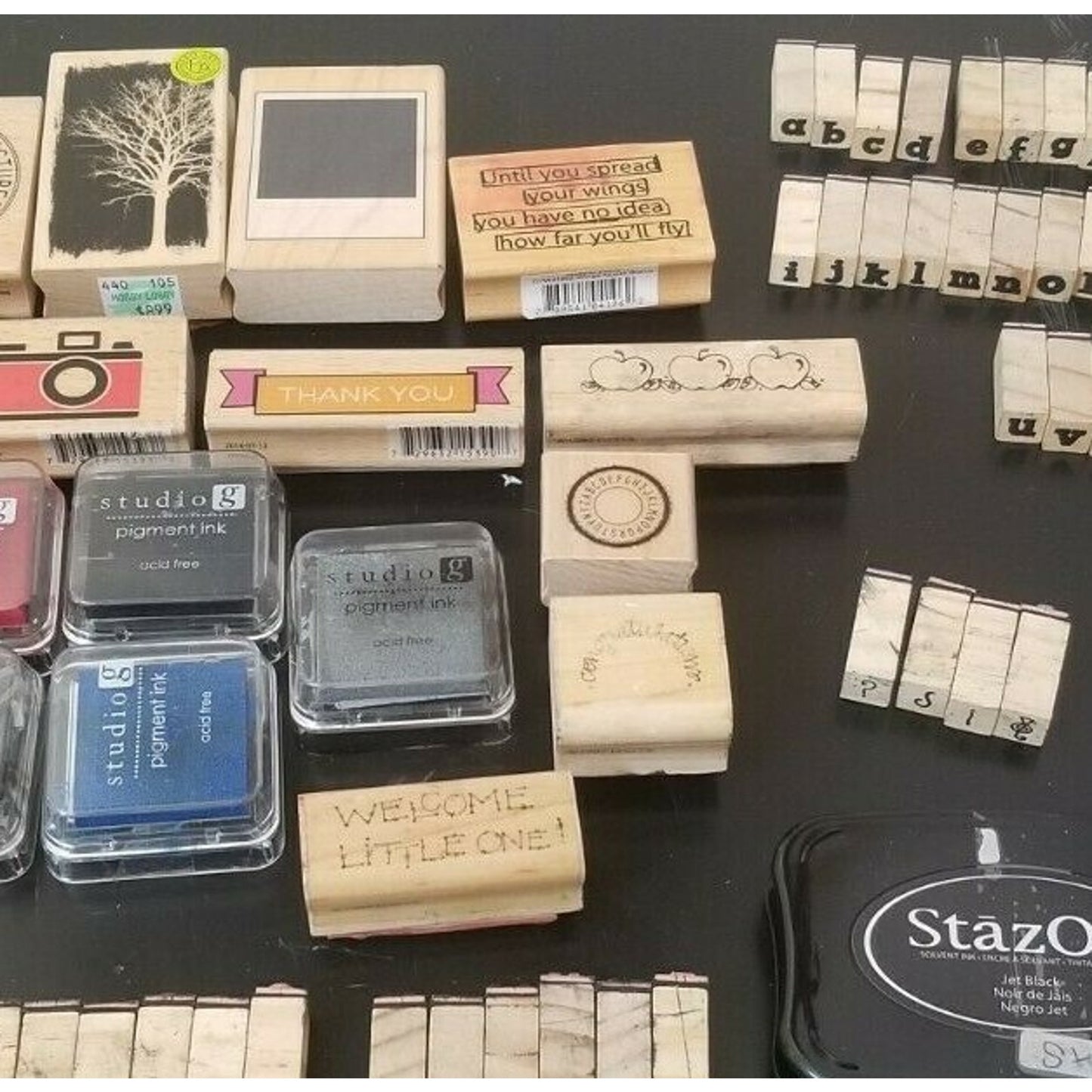 Rubber Stamp Lot,1 full alphabet, many other stamps. large, med, small - Ink too